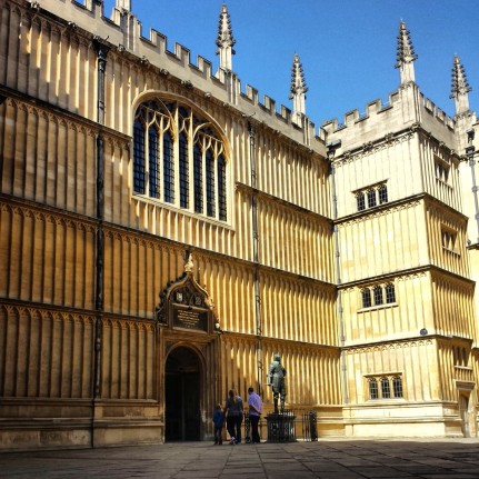 The outside of the Bodleian Library